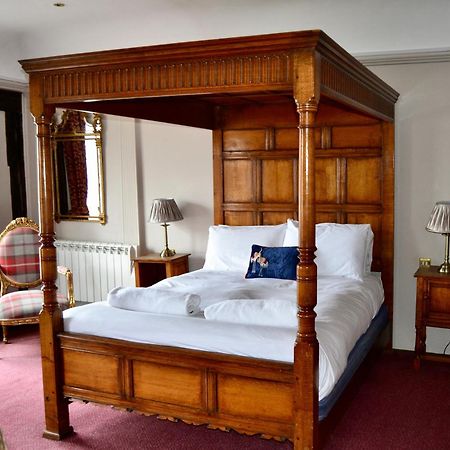 The Crown Hotel Фрамлингам Екстериор снимка