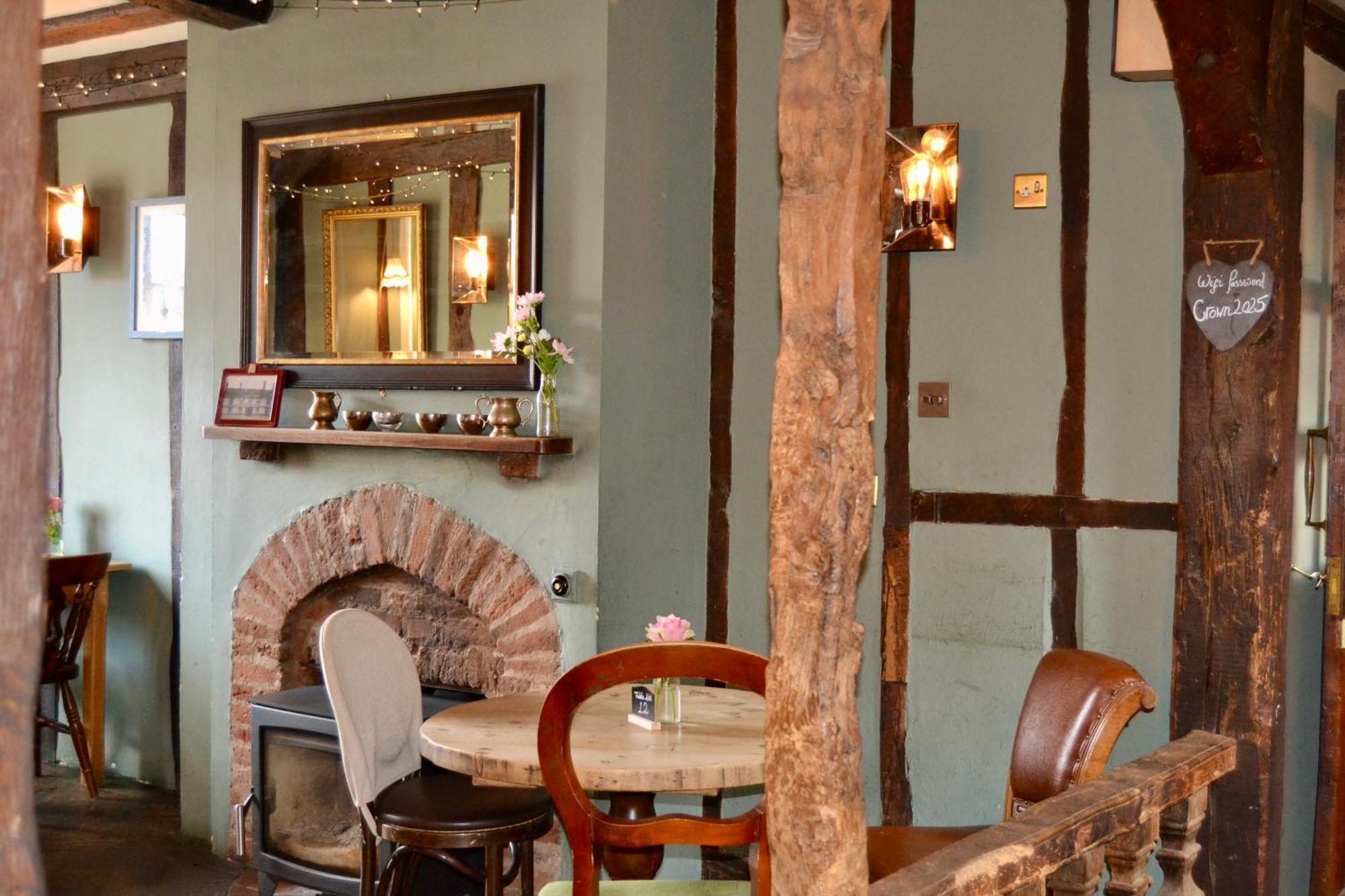The Crown Hotel Фрамлингам Екстериор снимка