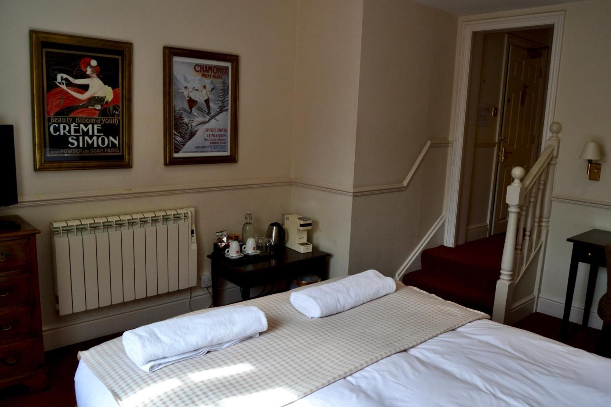 The Crown Hotel Фрамлингам Екстериор снимка