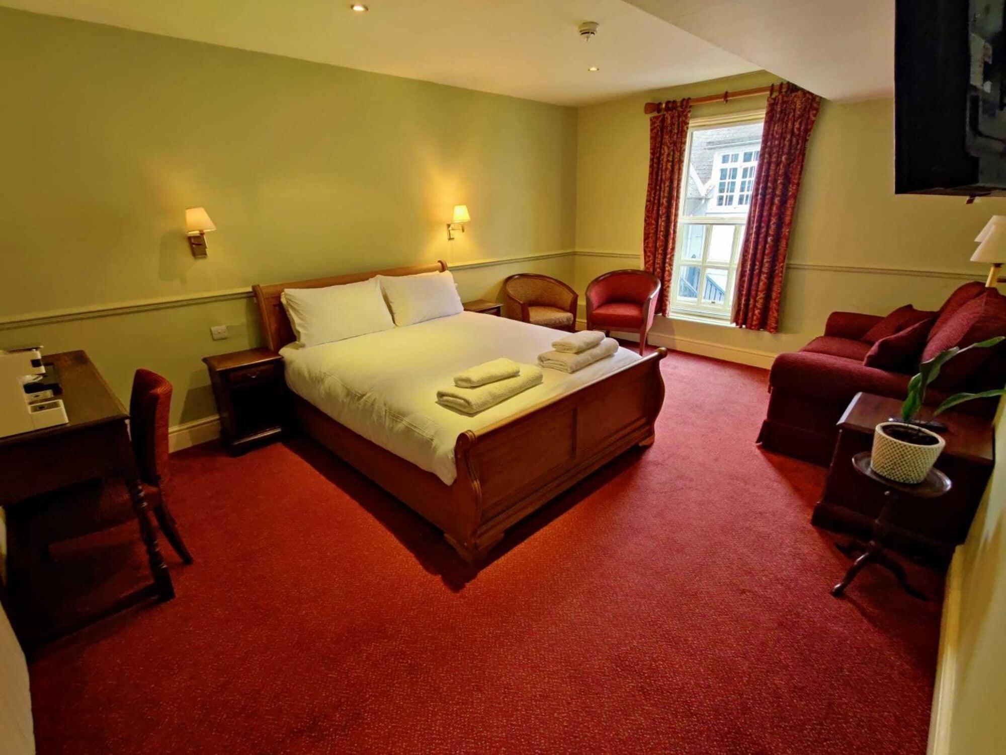 The Crown Hotel Фрамлингам Стая снимка