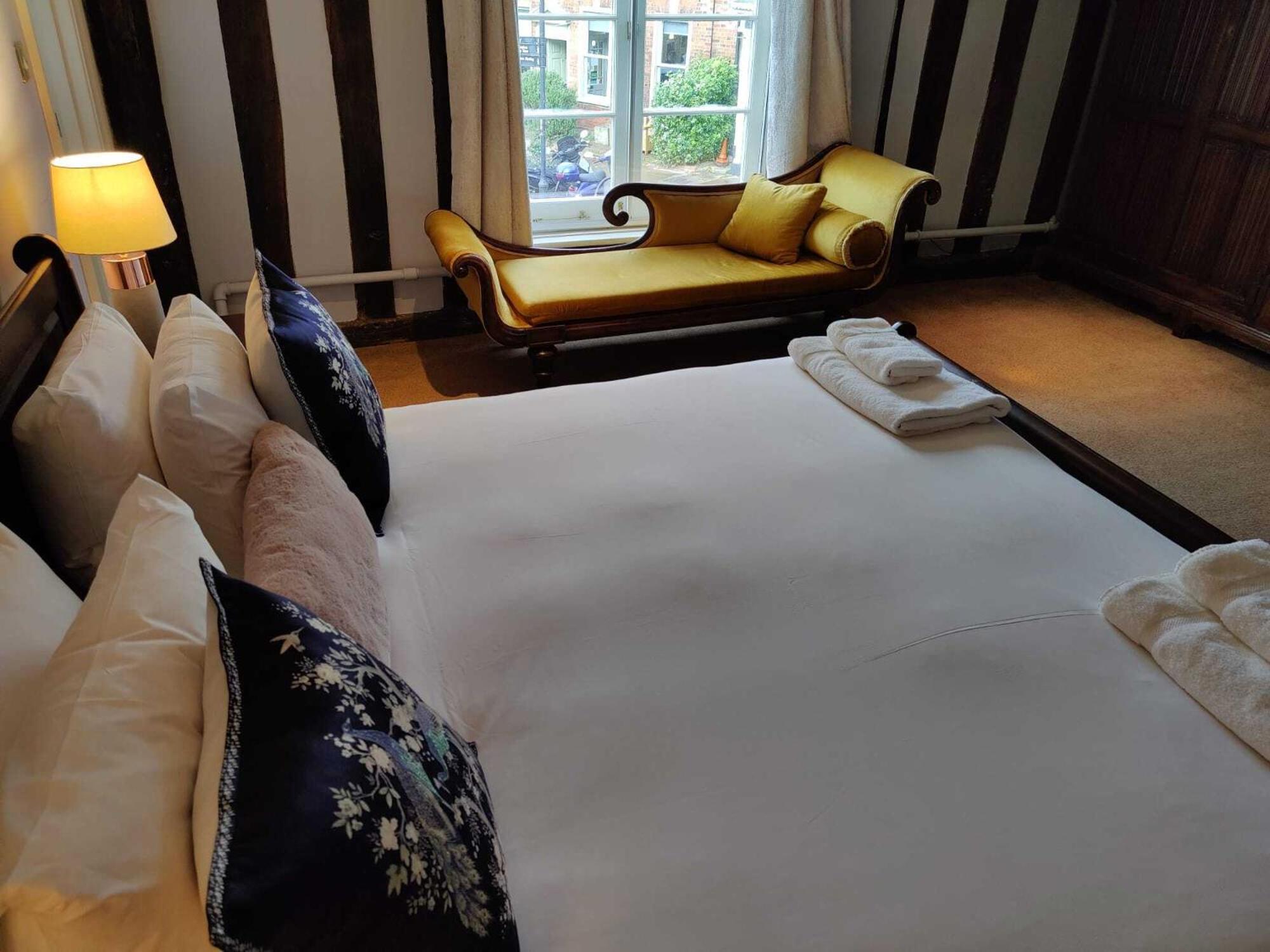 The Crown Hotel Фрамлингам Стая снимка